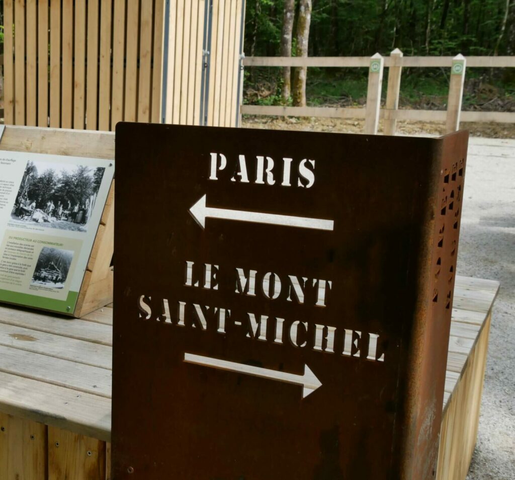 Accueil The Travel Theory Foret Bourse Orne 3 E1779296577604 1024x954